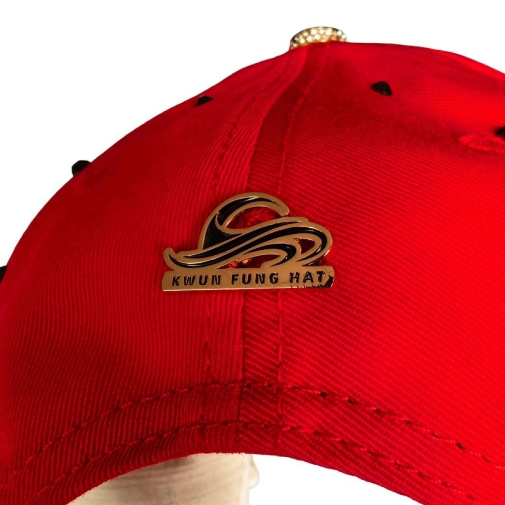 Custom Metal Logo Baseball Caps 3D Embroidery Rhinestone Decorate Snapback hat