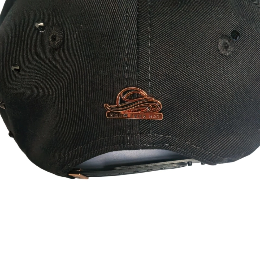 Custom MetalLogo Embroidered Snackback Caps Rhinestone high quality requirement.