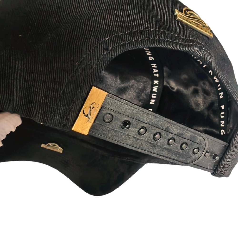 Vintage Plated Metal badge caps Wholesale and massive Production snapback Hats